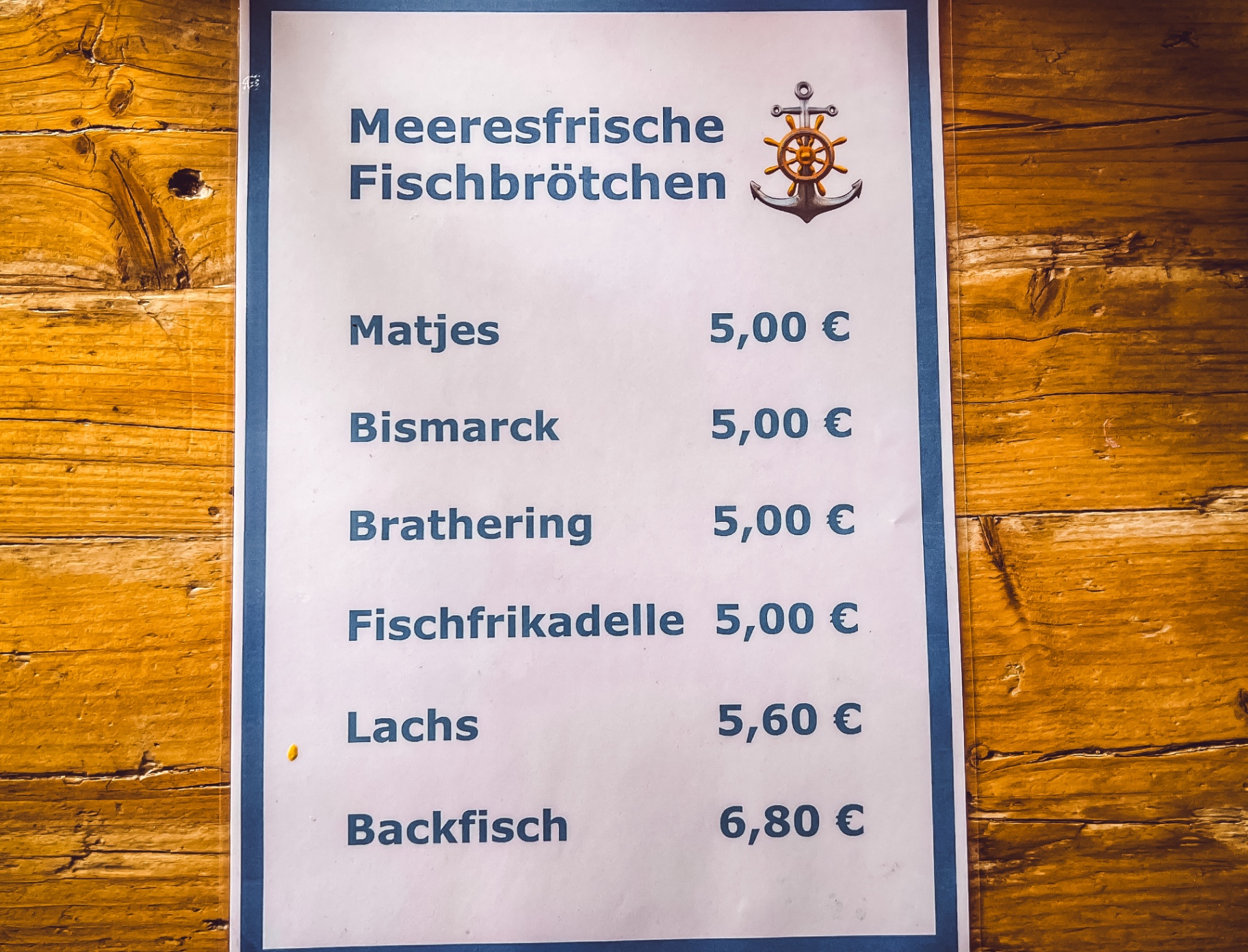 Speisekarte Meeresfrische Fischbrötchen